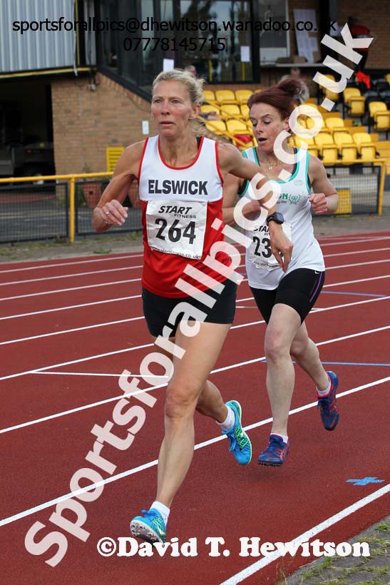 1500 metres, North East Masters Champs, Monkton Stadium,  Jarrow. Photo: David T. Hewitson/Sports for All Pics
